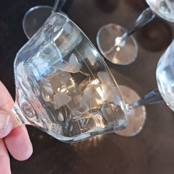 Set of 4 Four Etched Glass Vintage Tall Champagne Sherbert Glasses - Picture 4 of 6